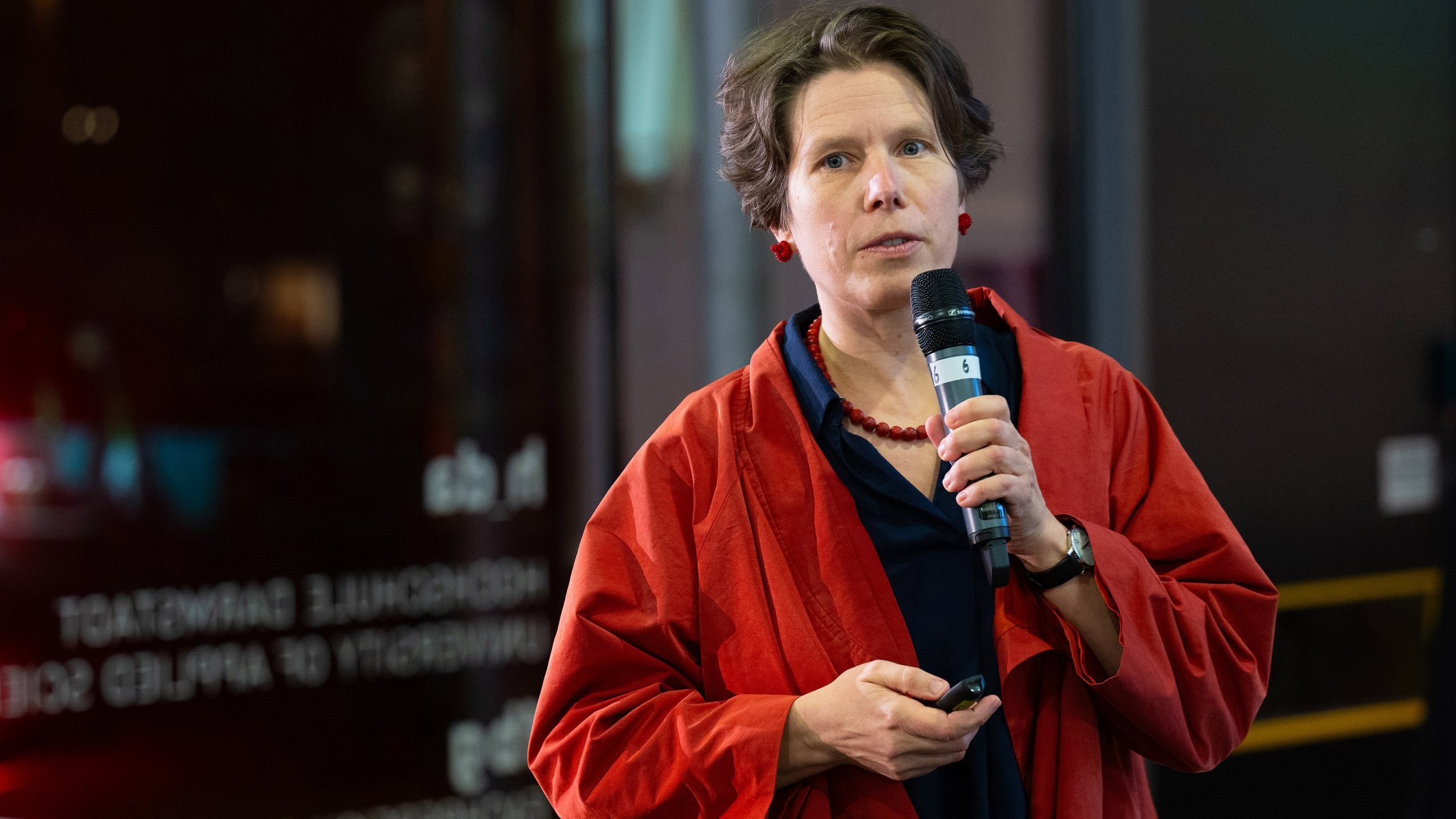 Prof. Dr. Gesa Foken bei ihrem Impulsreferat