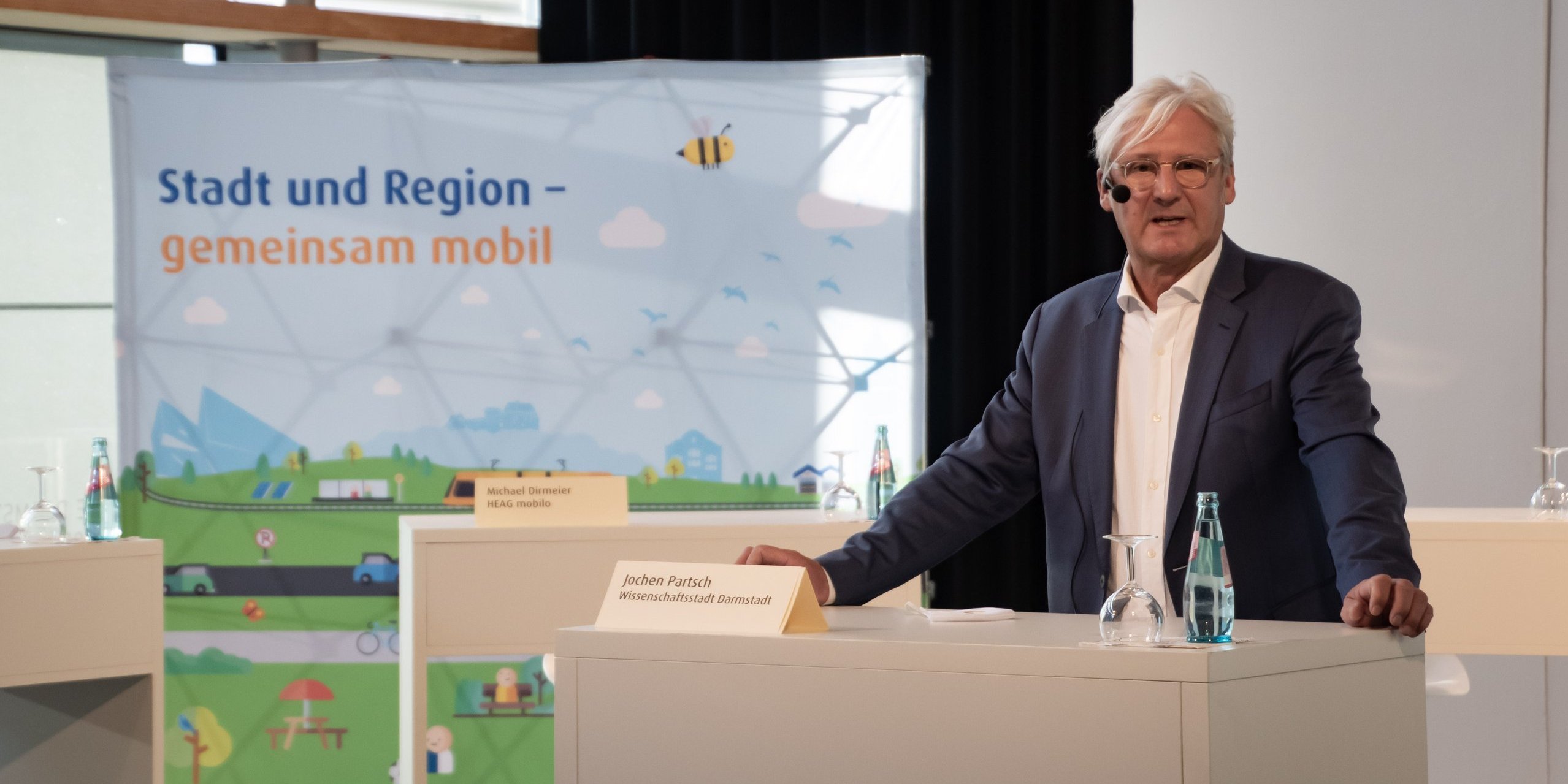 Darmstadts OB Partsch spricht beim zweiten h_da Dialog-Forum