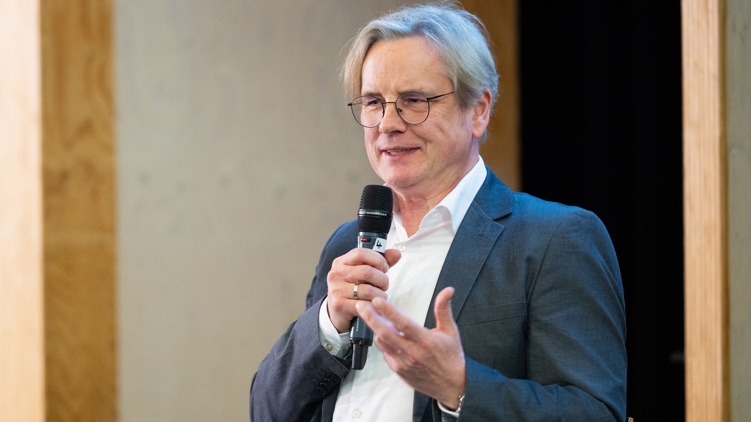 Prof. Dr. Mario Rund vom Fachbereich Soziale Arbeit