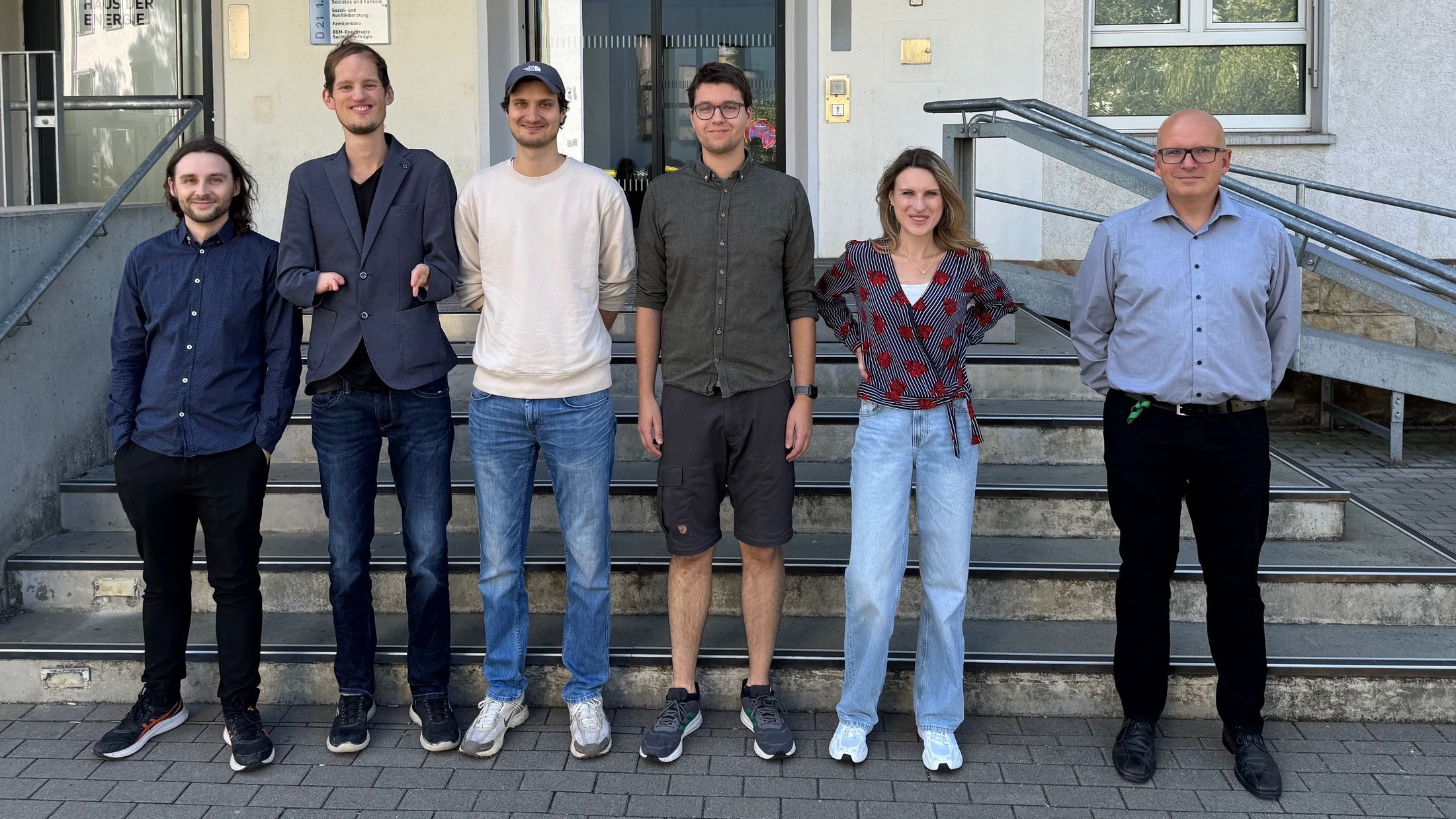 Das sechsköpfige Team von qonduit