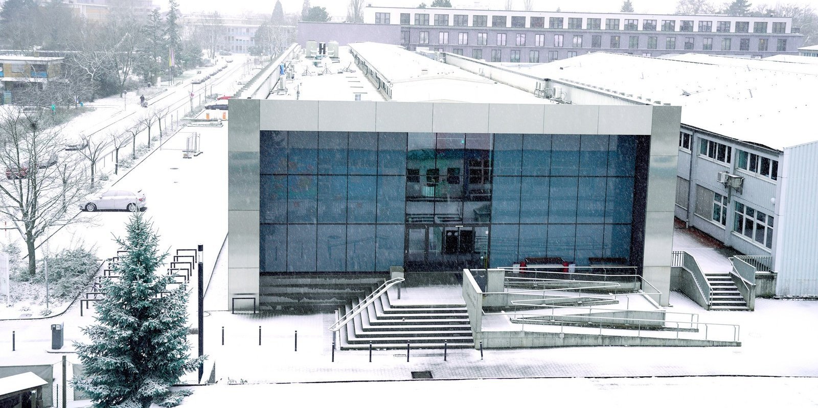 D10 Aufnahme im Winter - Campus Darmstadt