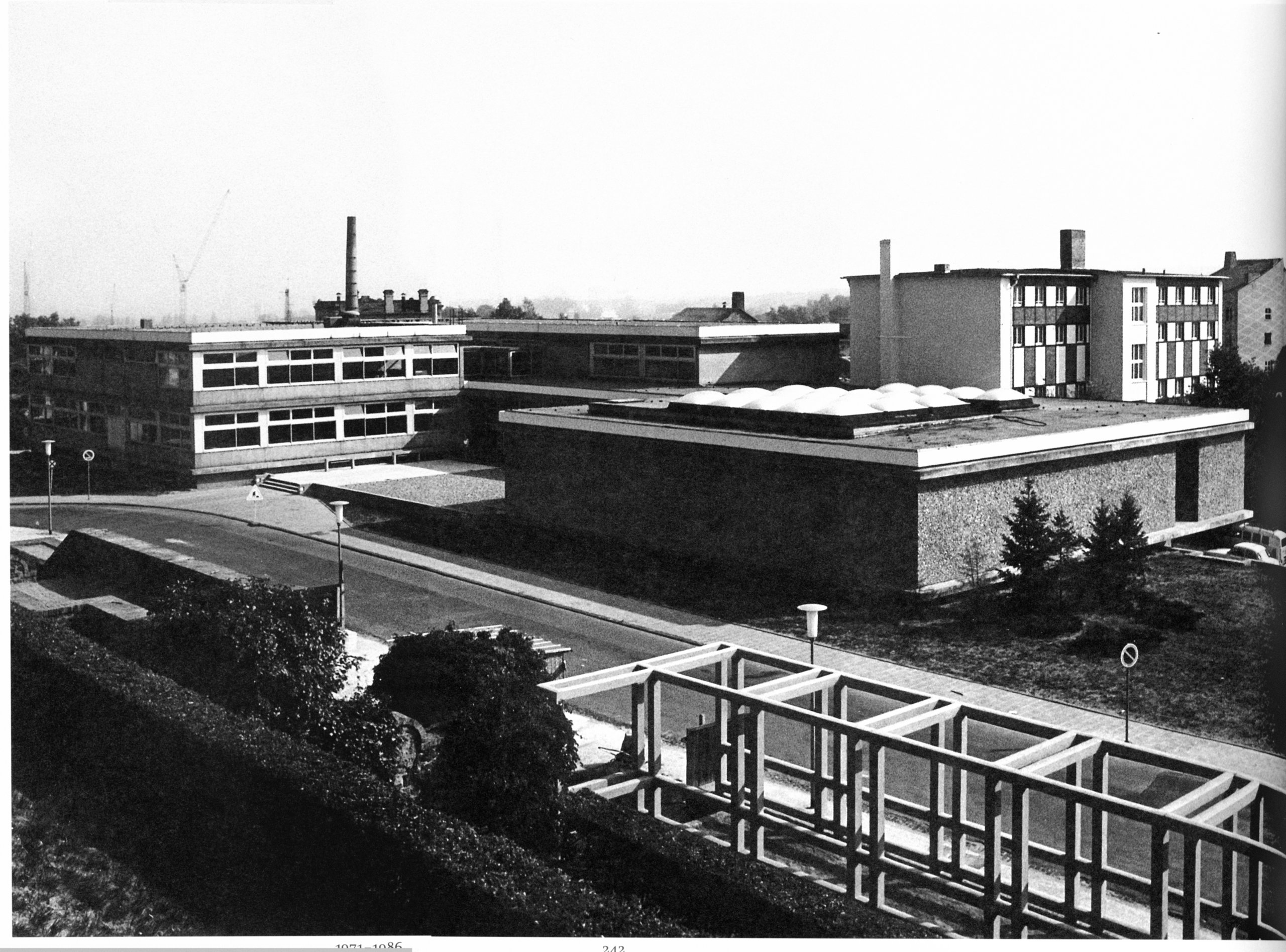 Neubau des Fachbereichs Gestaltung 1971