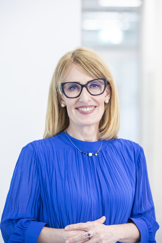 Prof. Dr. Diana Chiampi Ohly Prof. Dr. Diana Chiampi Ohly
